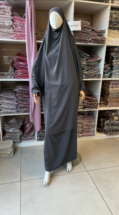 Ensemble jupe et khimar en soie de Médine