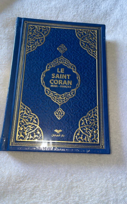 Coran bleu marine en imitation cuir traduction arabe - Français